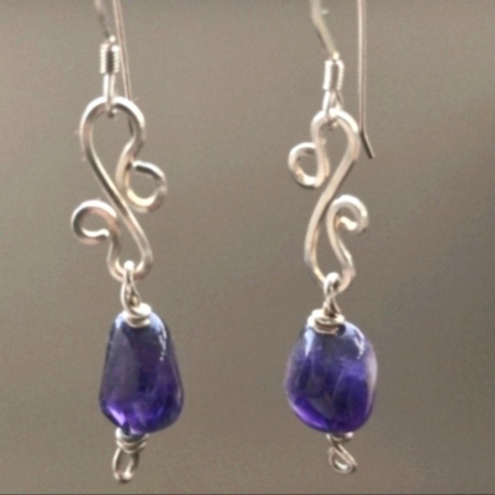 Vintage 925 sterling silver earrings with natural purple amethyst stones